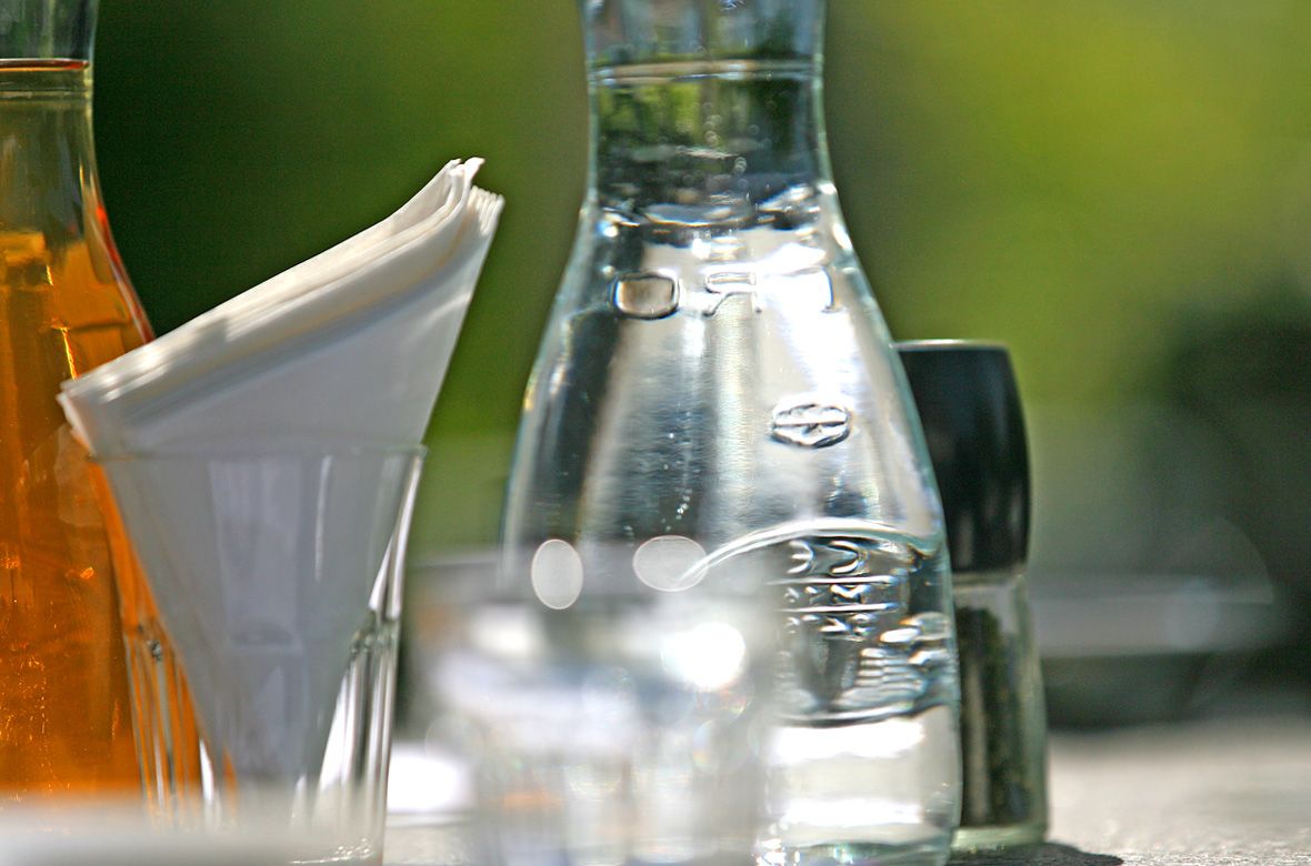 Stiftung Fintan - Gastro Fintan - Wasser Karaffe